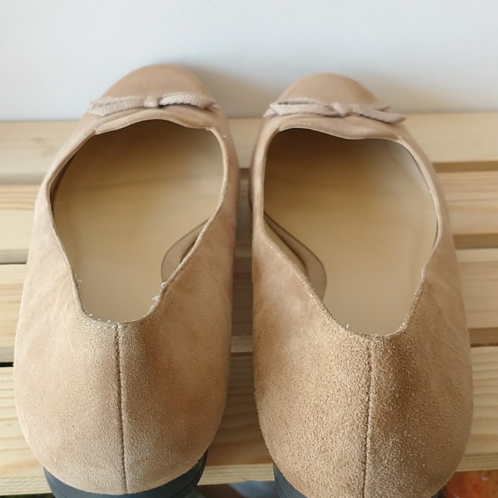 Ann Taylor Beige shoes